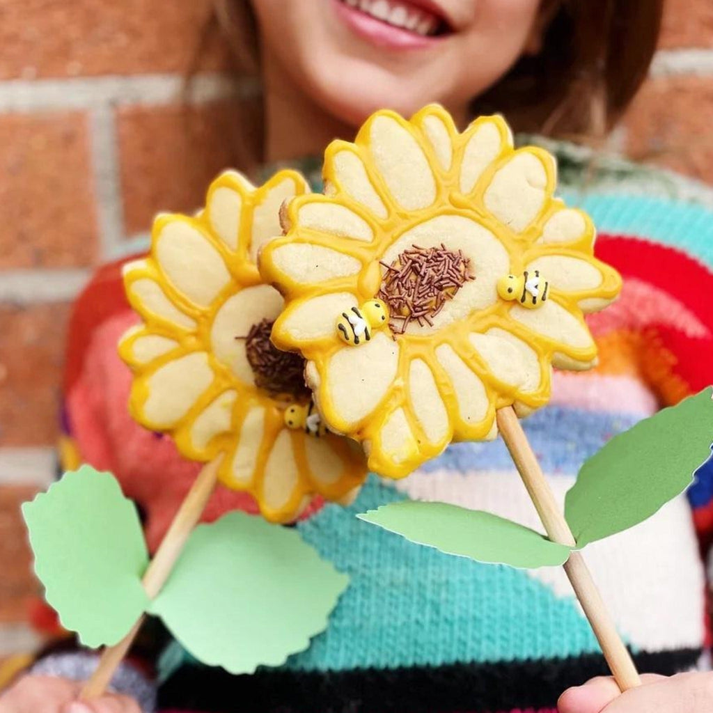 Easy Peasy Cakes COOKIE KITS Sunny Sunflower Cookie Kit